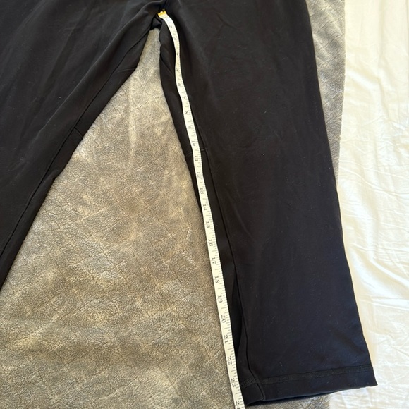 Lululemon Discipline Pant HEMMED Size small - Picture 2 of 6